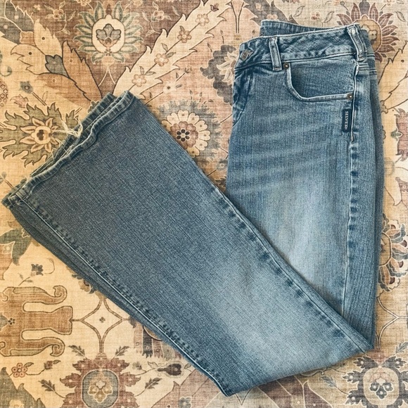 Silver Jeans Denim - Silver Bootcut Jeans Lowrise-Women’s 30/33